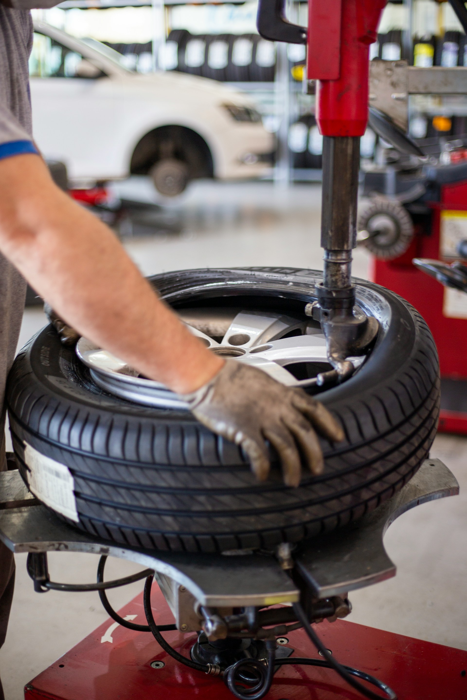 Tyre replacement and fitting at Alfa Motors